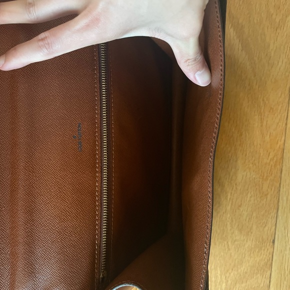 Authentic Louis Vuitton Monceau 26 bag - Picture 10 of 14